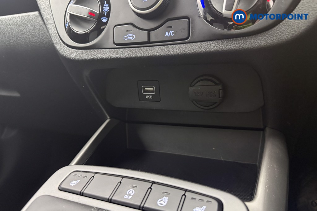 Hyundai I10 Premium Automatic Petrol Hatchback - Stock Number (1632175) - 12th supplementary image