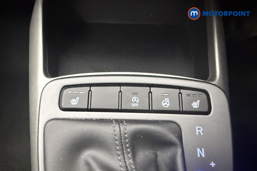 Hyundai I10 Premium Automatic Petrol Hatchback - Stock Number (1632175) - 13th supplementary image