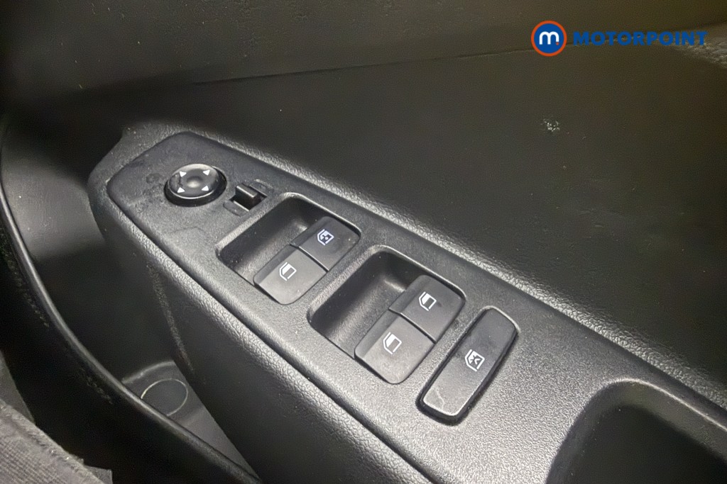 Hyundai I10 Premium Automatic Petrol Hatchback - Stock Number (1632175) - 14th supplementary image