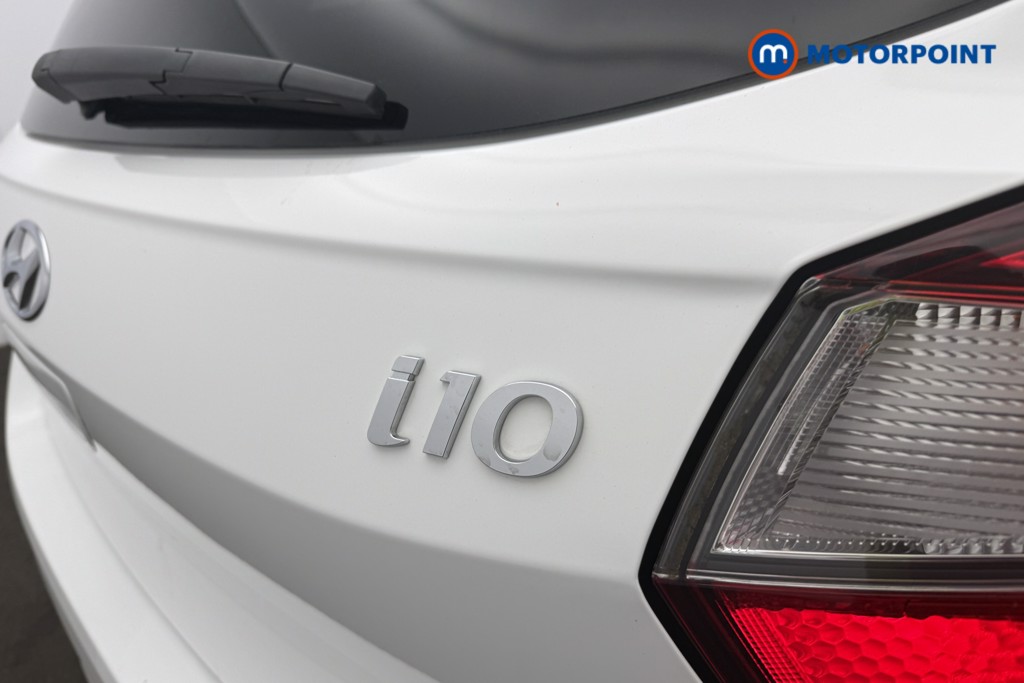 Hyundai I10 Premium Automatic Petrol Hatchback - Stock Number (1632175) - 16th supplementary image