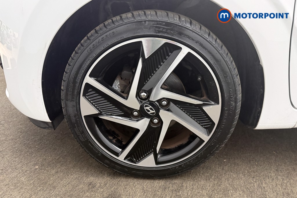 Hyundai I10 Premium Automatic Petrol Hatchback - Stock Number (1632175) - 23rd supplementary image