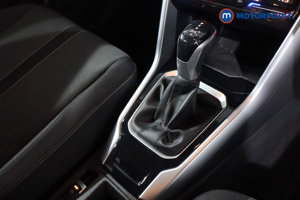 Volkswagen T-Roc Life Automatic Petrol SUV - Stock Number (1632266) - 20th supplementary image