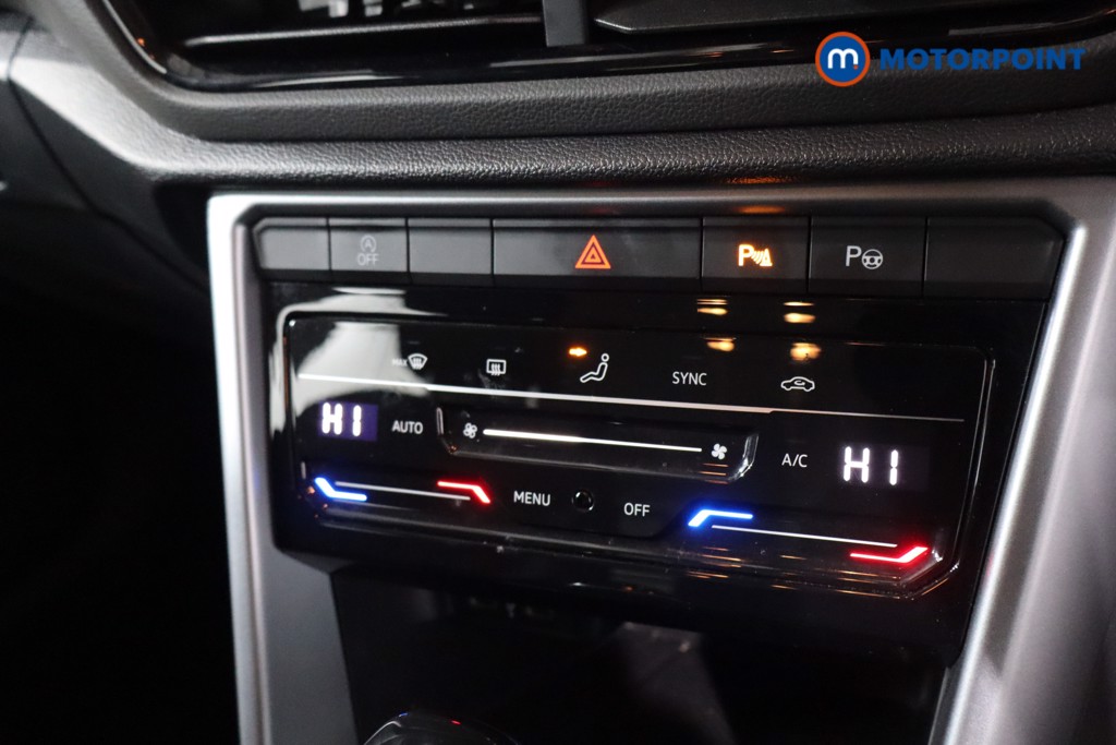 Volkswagen T-Roc Life Automatic Petrol SUV - Stock Number (1632266) - 21st supplementary image