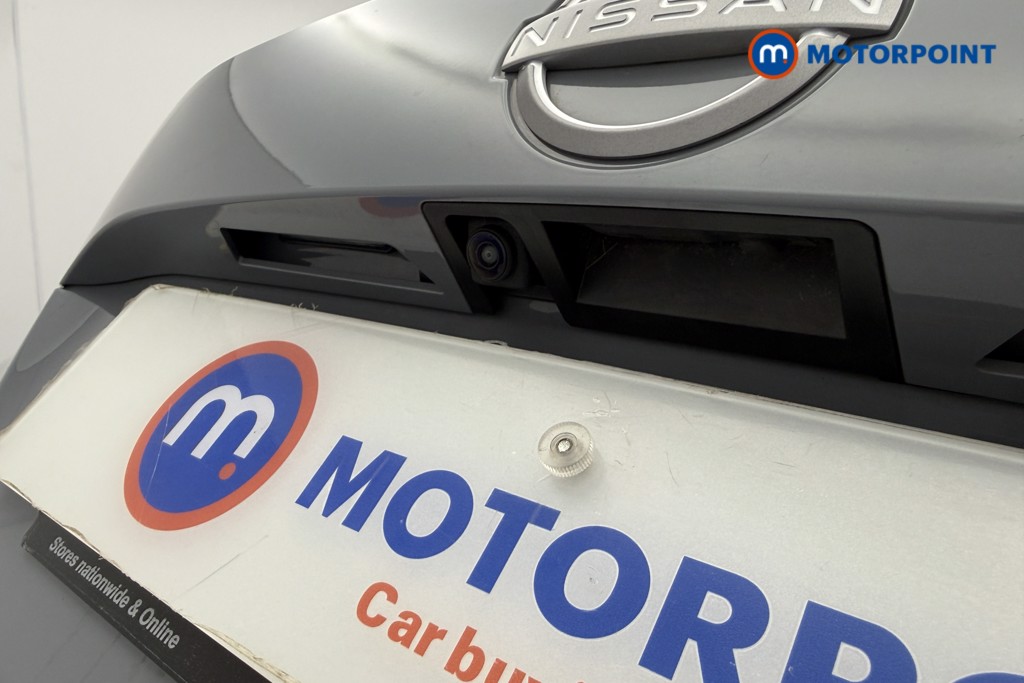 Nissan Juke N-Connecta Automatic Petrol-Electric Hybrid SUV - Stock Number (1632485) - 11th supplementary image