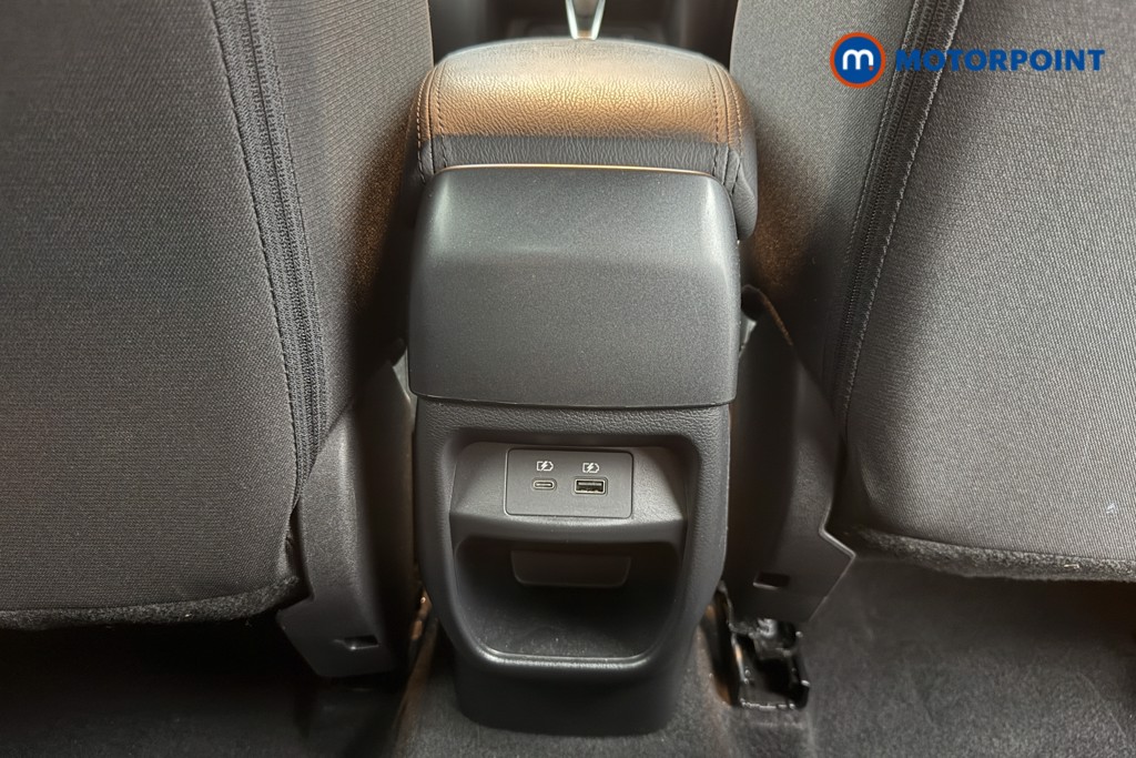 Nissan Juke N-Connecta Automatic Petrol-Electric Hybrid SUV - Stock Number (1632485) - 20th supplementary image