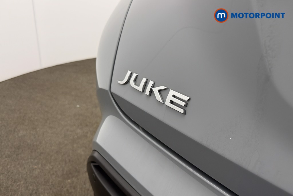 Nissan Juke N-Connecta Automatic Petrol-Electric Hybrid SUV - Stock Number (1632485) - 23rd supplementary image