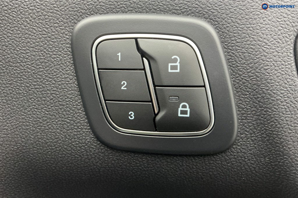 Ford Kuga St-Line X Automatic Petrol-Electric Hybrid SUV - Stock Number (1632491) - 35th supplementary image