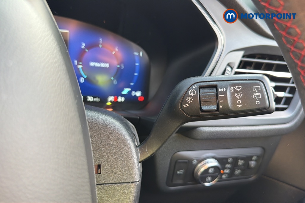 Ford Kuga St-Line Edition Manual Diesel SUV - Stock Number (1632585) - 6th supplementary image