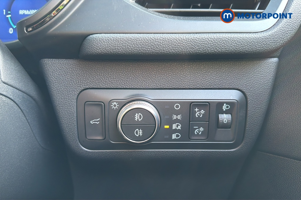 Ford Kuga St-Line Edition Manual Diesel SUV - Stock Number (1632585) - 11th supplementary image