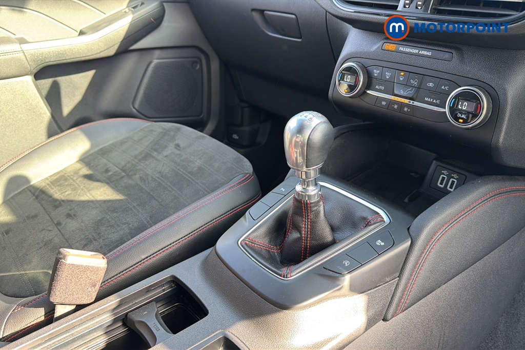 Ford Kuga St-Line Edition Manual Diesel SUV - Stock Number (1632585) - 15th supplementary image