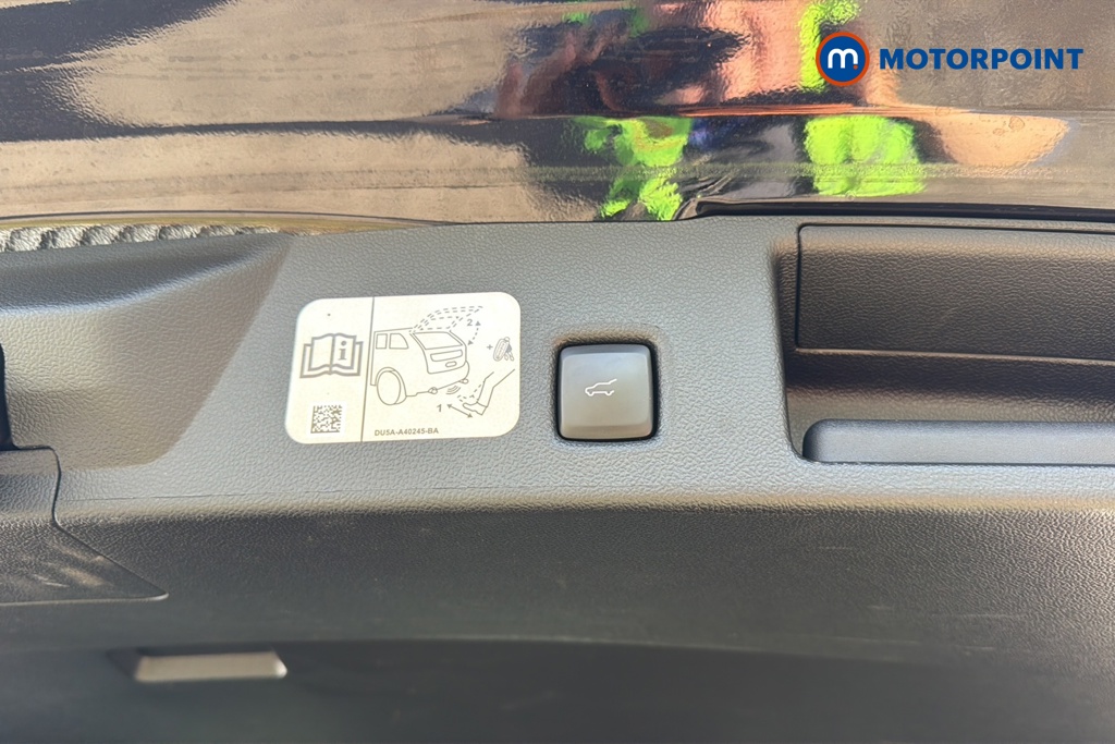 Ford Kuga St-Line Edition Manual Diesel SUV - Stock Number (1632585) - 35th supplementary image