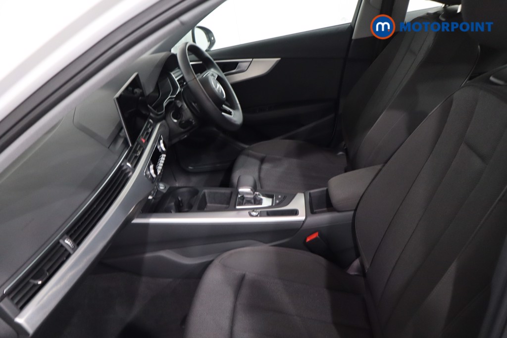 Audi A4 Technik Automatic Petrol Saloon - Stock Number (1632729) - 4th supplementary image