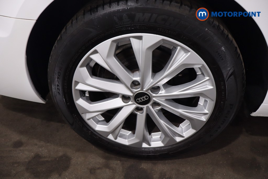 Audi A4 Technik Automatic Petrol Saloon - Stock Number (1632729) - 9th supplementary image