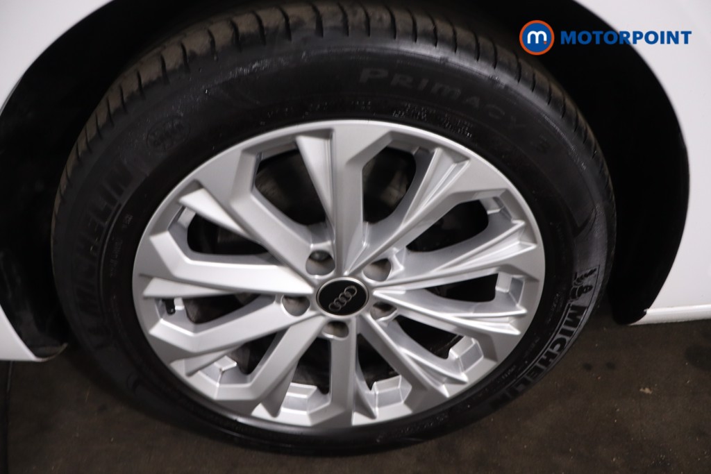 Audi A4 Technik Automatic Petrol Saloon - Stock Number (1632729) - 11th supplementary image