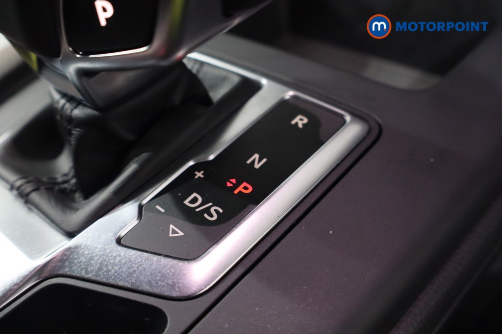 Audi A4 Technik Automatic Petrol Saloon - Stock Number (1632729) - 21st supplementary image