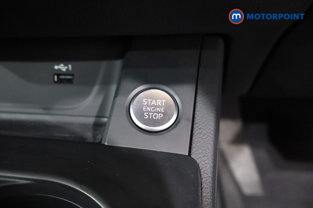 Audi A4 Technik Automatic Petrol Saloon - Stock Number (1632729) - 22nd supplementary image