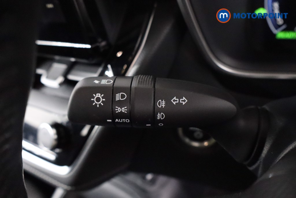 Toyota Corolla Icon Automatic Petrol-Electric Hybrid Estate - Stock Number (1632949) - 14th supplementary image