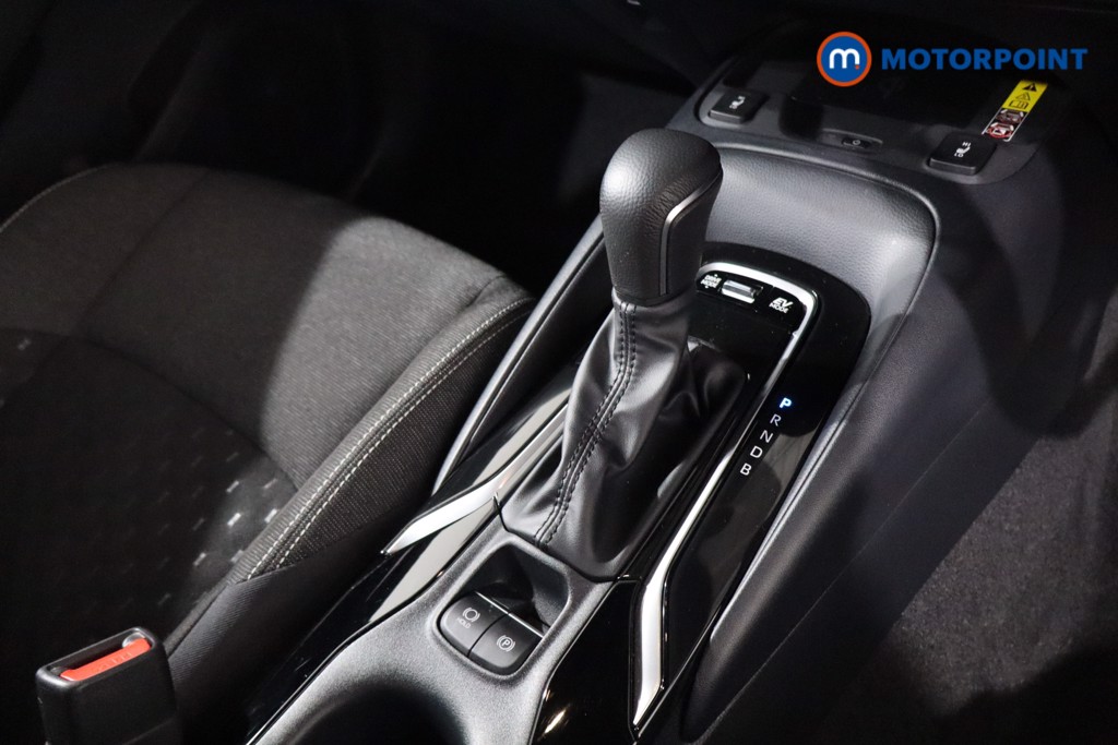 Toyota Corolla Icon Automatic Petrol-Electric Hybrid Estate - Stock Number (1632949) - 21st supplementary image