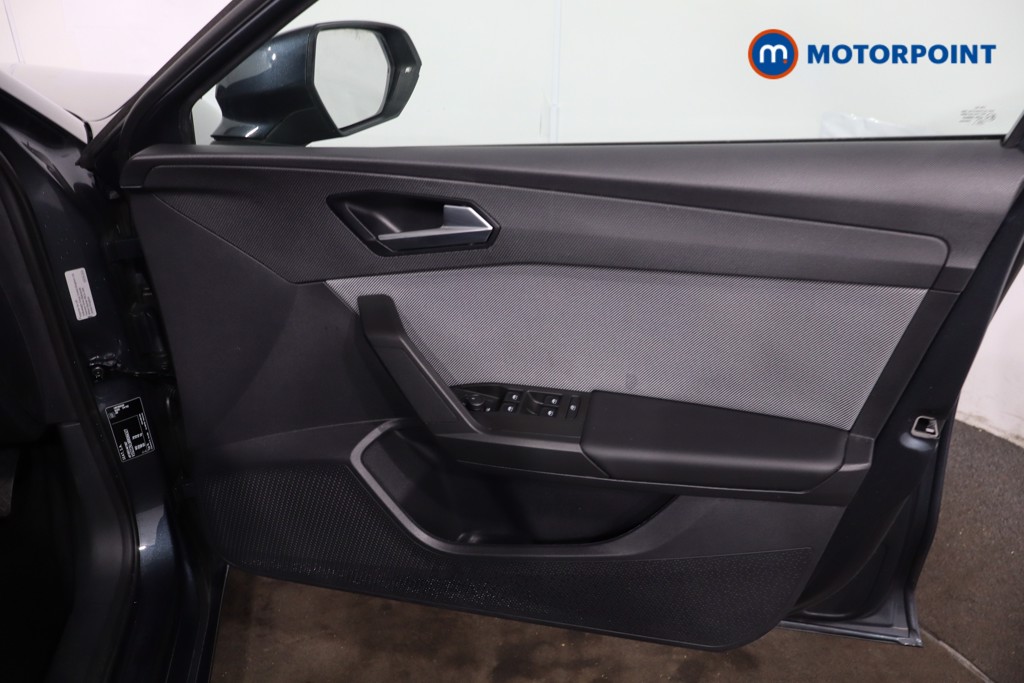 Seat Leon Se Dynamic Automatic Petrol Hatchback - Stock Number (1633155) - 23rd supplementary image