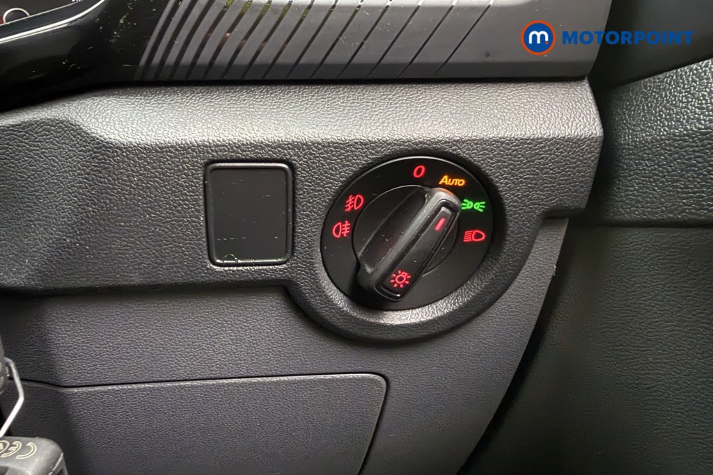 Volkswagen T-Cross Black Edition Manual Petrol SUV - Stock Number (1633172) - 15th supplementary image