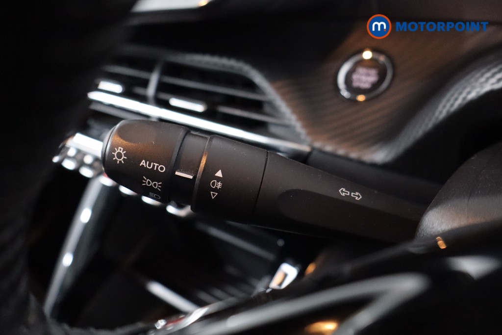 Peugeot 2008 Active Premium Manual Petrol SUV - Stock Number (1633393) - 14th supplementary image