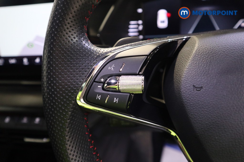 Skoda Octavia VRS Automatic Diesel Hatchback - Stock Number (1633455) - 5th supplementary image