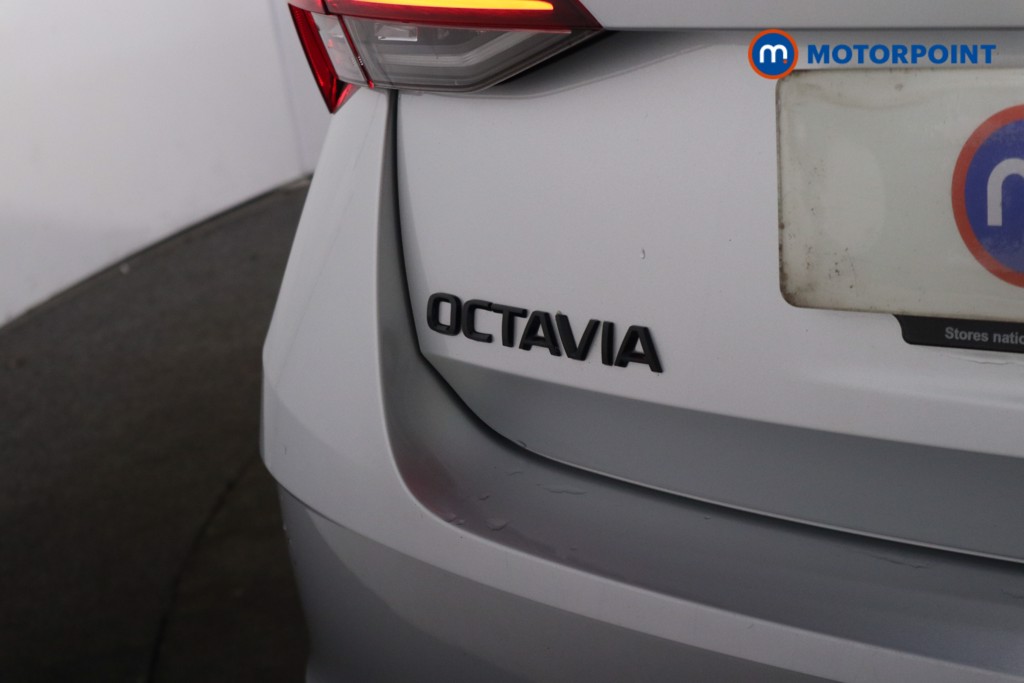 Skoda Octavia VRS Automatic Diesel Hatchback - Stock Number (1633455) - 34th supplementary image