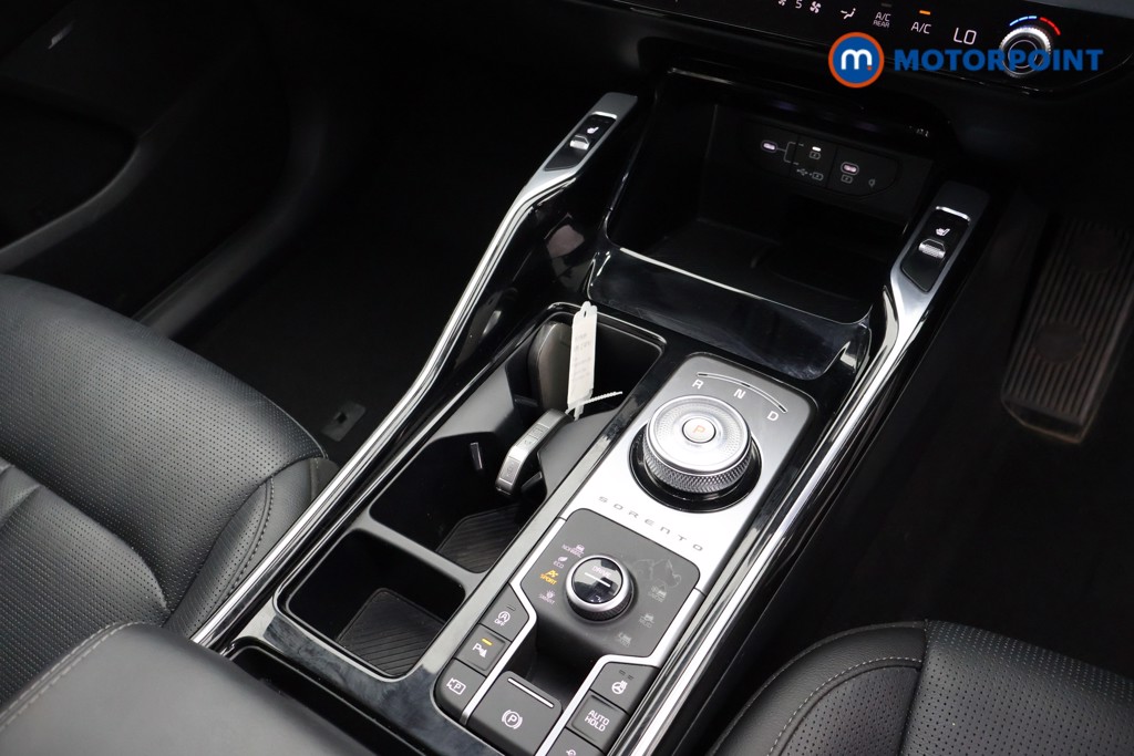 KIA Sorento 3 Automatic Diesel SUV - Stock Number (1633648) - 15th supplementary image