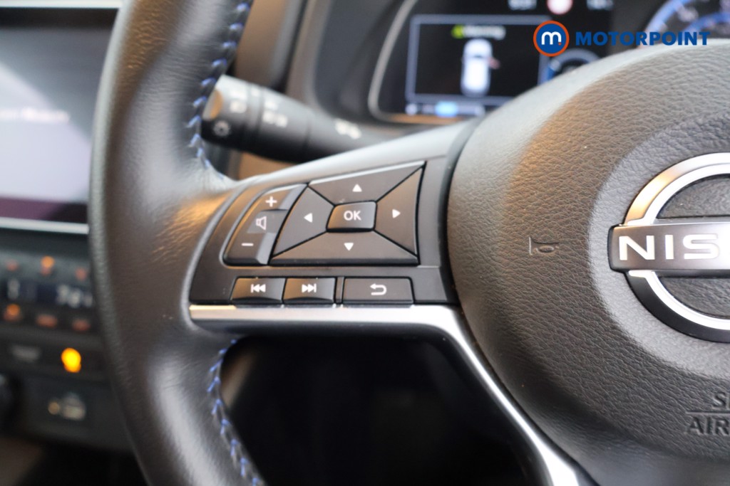 Nissan Leaf Acenta Automatic Electric Hatchback - Stock Number (1609727) - 2nd supplementary image