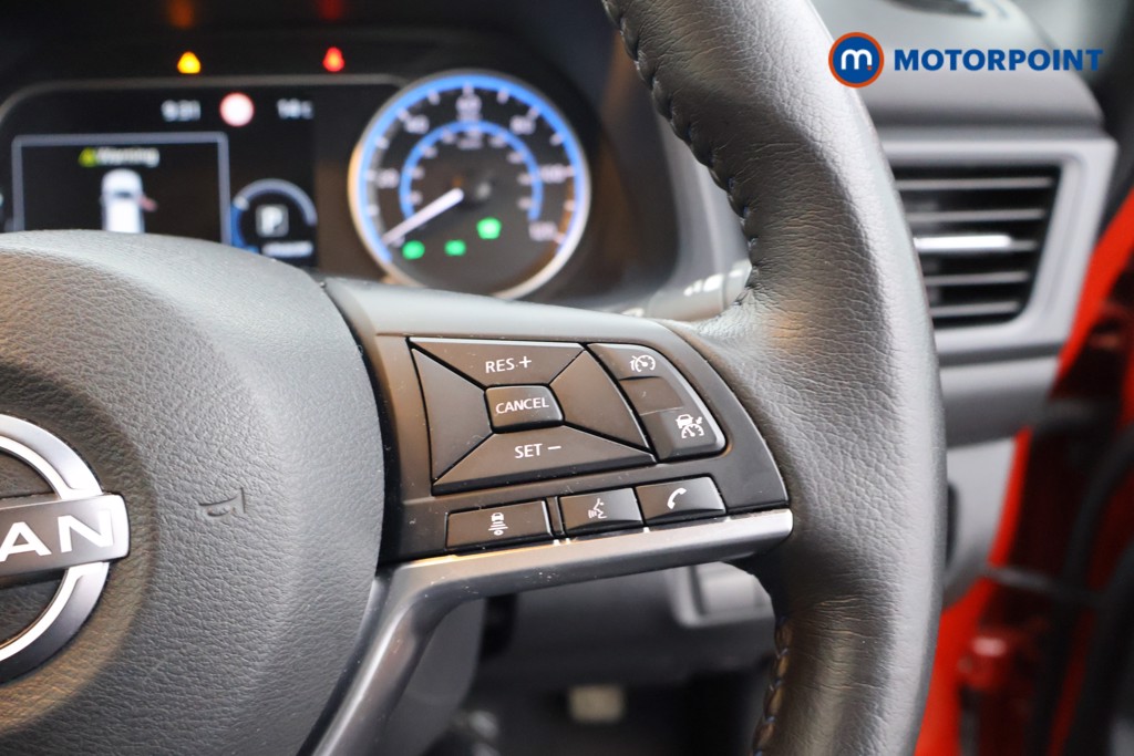 Nissan Leaf Acenta Automatic Electric Hatchback - Stock Number (1609727) - 3rd supplementary image