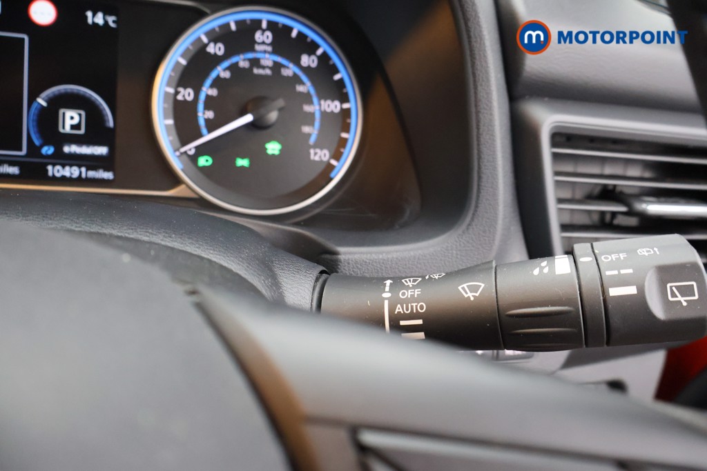 Nissan Leaf Acenta Automatic Electric Hatchback - Stock Number (1609727) - 6th supplementary image