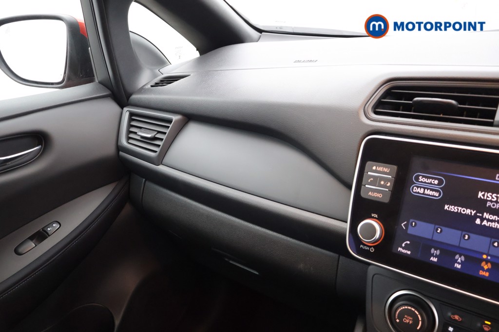 Nissan Leaf Acenta Automatic Electric Hatchback - Stock Number (1609727) - 9th supplementary image