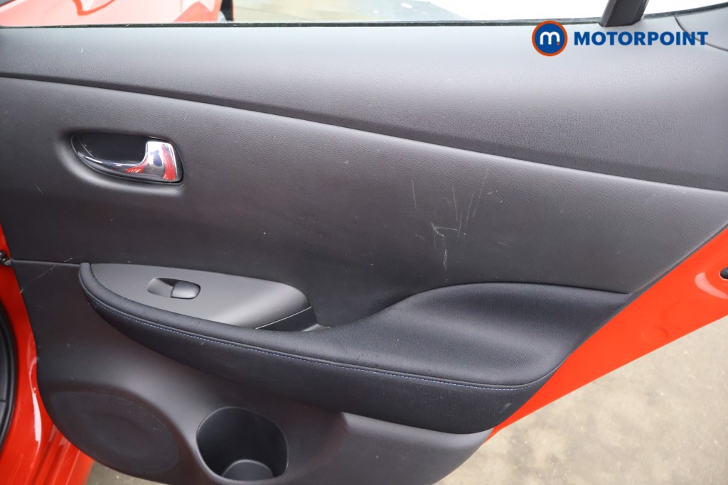 Nissan Leaf Acenta Automatic Electric Hatchback - Stock Number (1609727) - 16th supplementary image