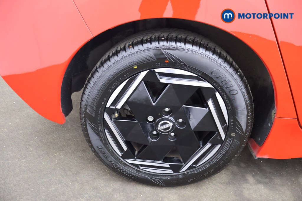 Nissan Leaf Acenta Automatic Electric Hatchback - Stock Number (1609727) - 20th supplementary image