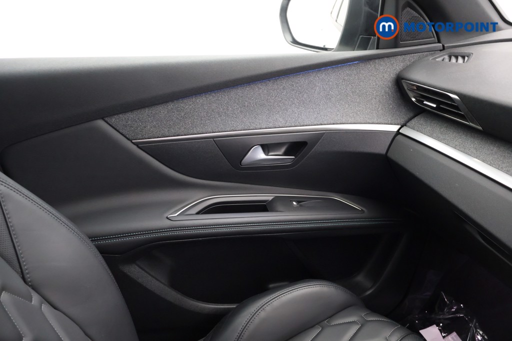 Peugeot 3008 Allure Automatic Petrol Plug-In Hybrid SUV - Stock Number (1610608) - 8th supplementary image