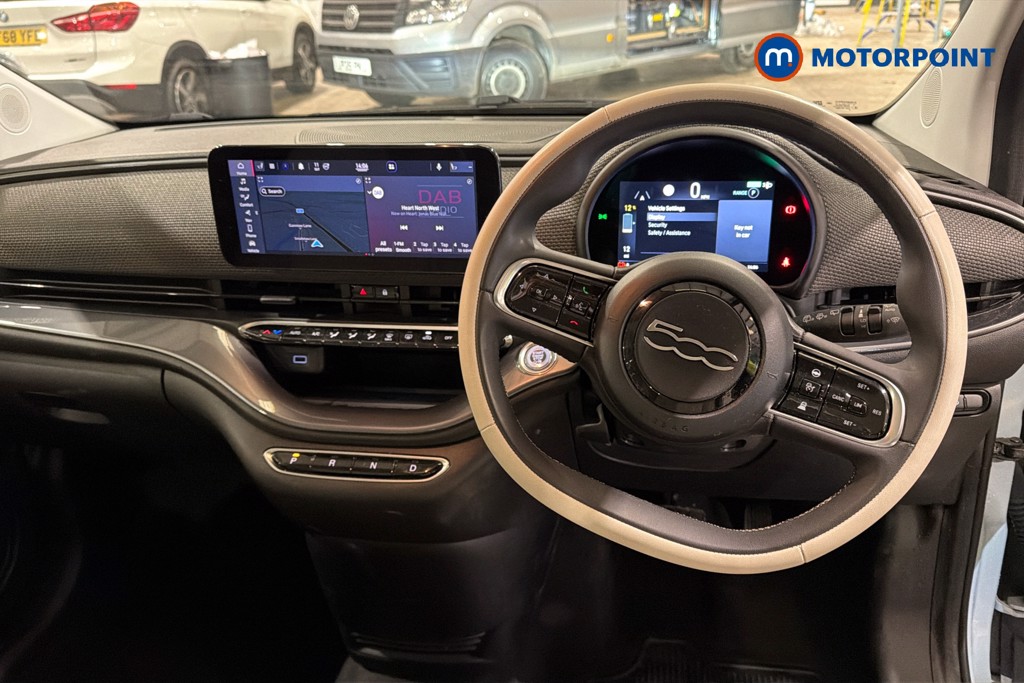 Fiat 500 La Prima Automatic Electric Hatchback - Stock Number (1614516) - 2nd supplementary image