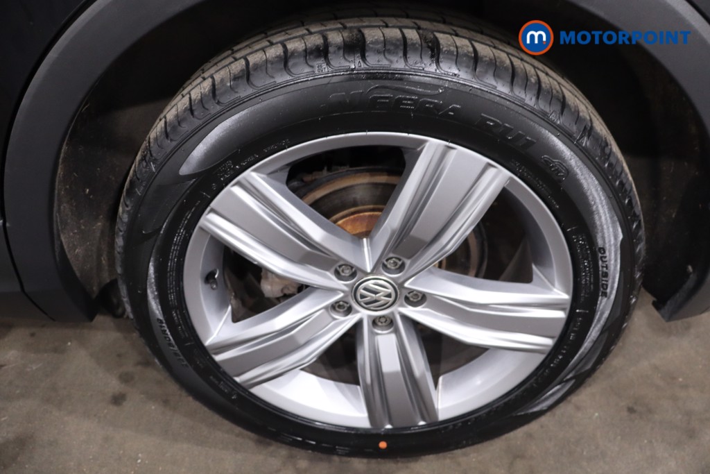 Volkswagen Tiguan SEL Automatic Diesel SUV - Stock Number (1617366) - 12th supplementary image