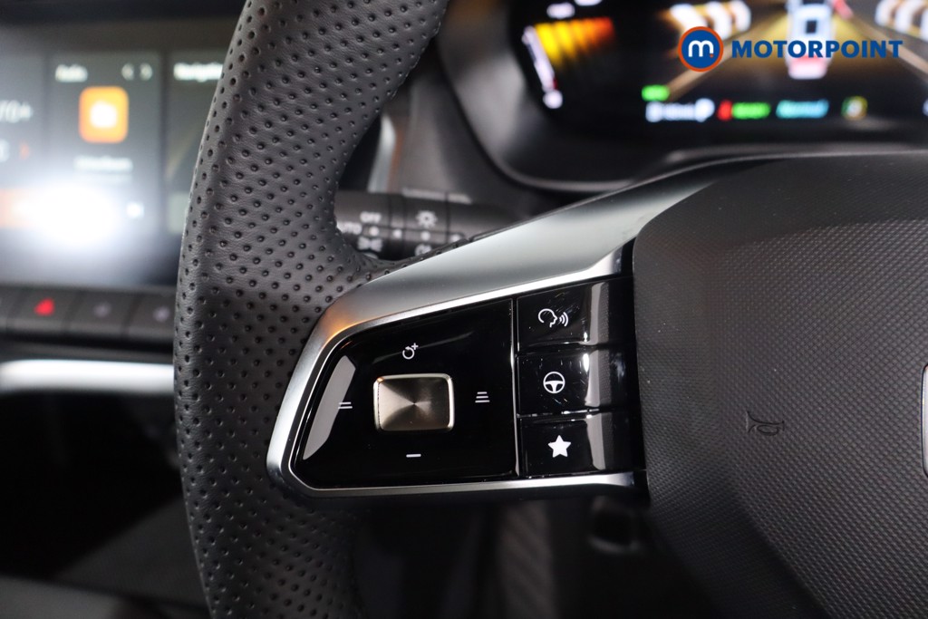 Mg Motor Uk ZS Trophy Automatic Petrol-Electric Hybrid SUV - Stock Number (1617563) - 7th supplementary image