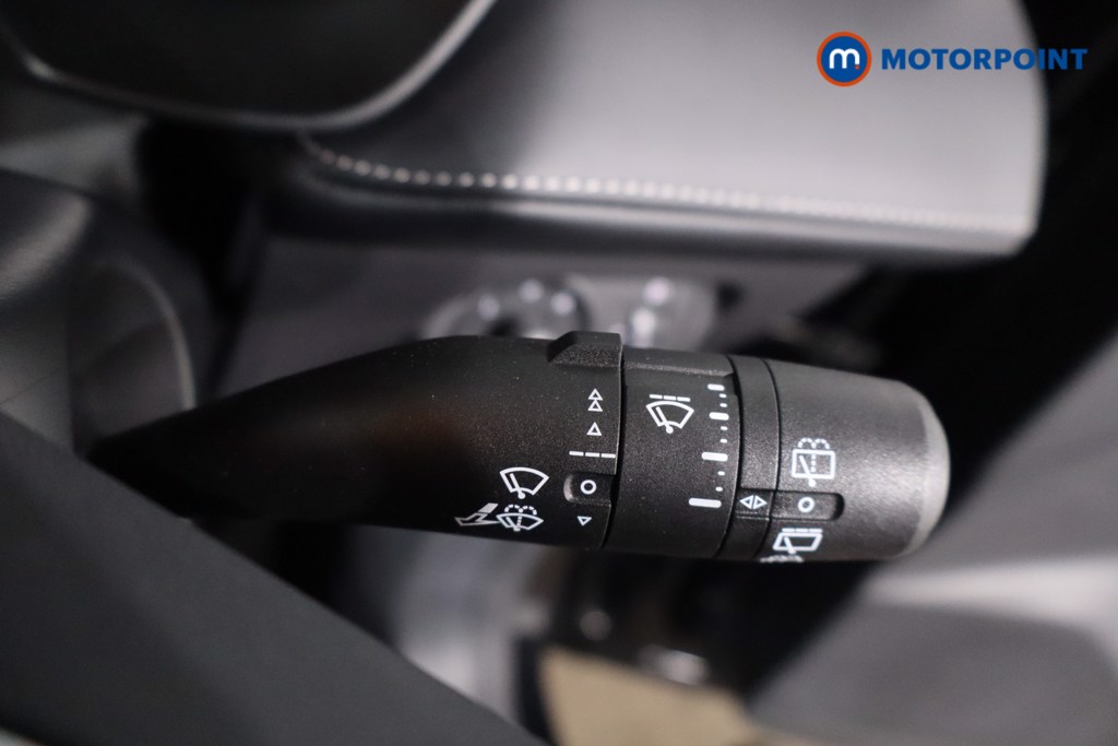 Mg Motor Uk ZS Trophy Automatic Petrol-Electric Hybrid SUV - Stock Number (1617563) - 15th supplementary image