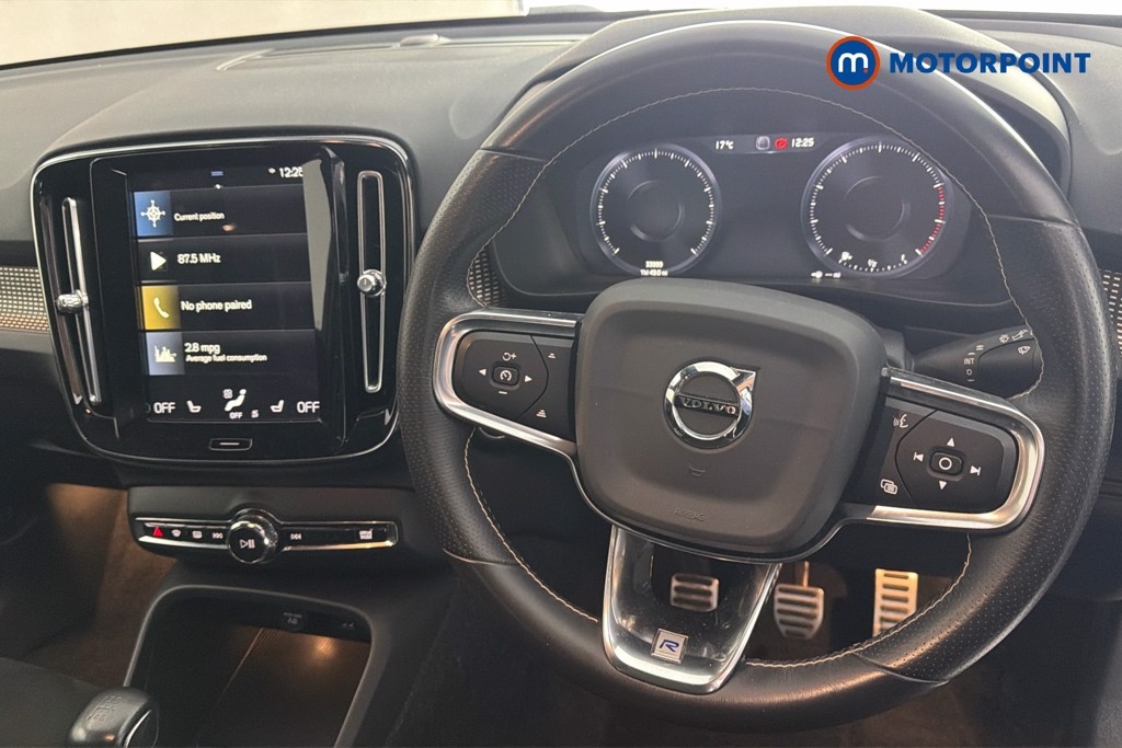 Volvo Xc40 R Design Manual Petrol SUV - Stock Number (1619831) - 2nd supplementary image