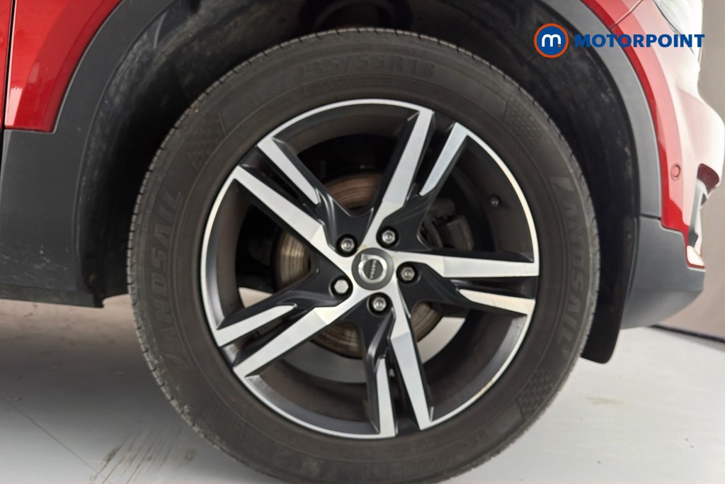 Volvo Xc40 R Design Manual Petrol SUV - Stock Number (1619831) - 50th supplementary image