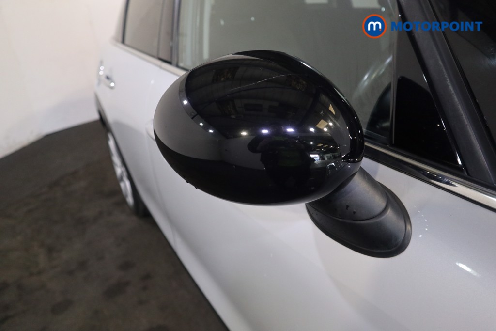 Mini Hatchback Cooper S Manual Diesel Hatchback - Stock Number (1621193) - 33rd supplementary image