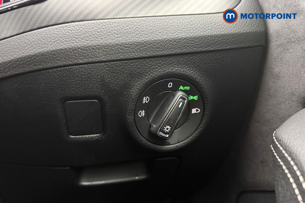 Skoda Superb Sport Line Plus Automatic Petrol Estate - Stock Number (1621575) - 19th supplementary image