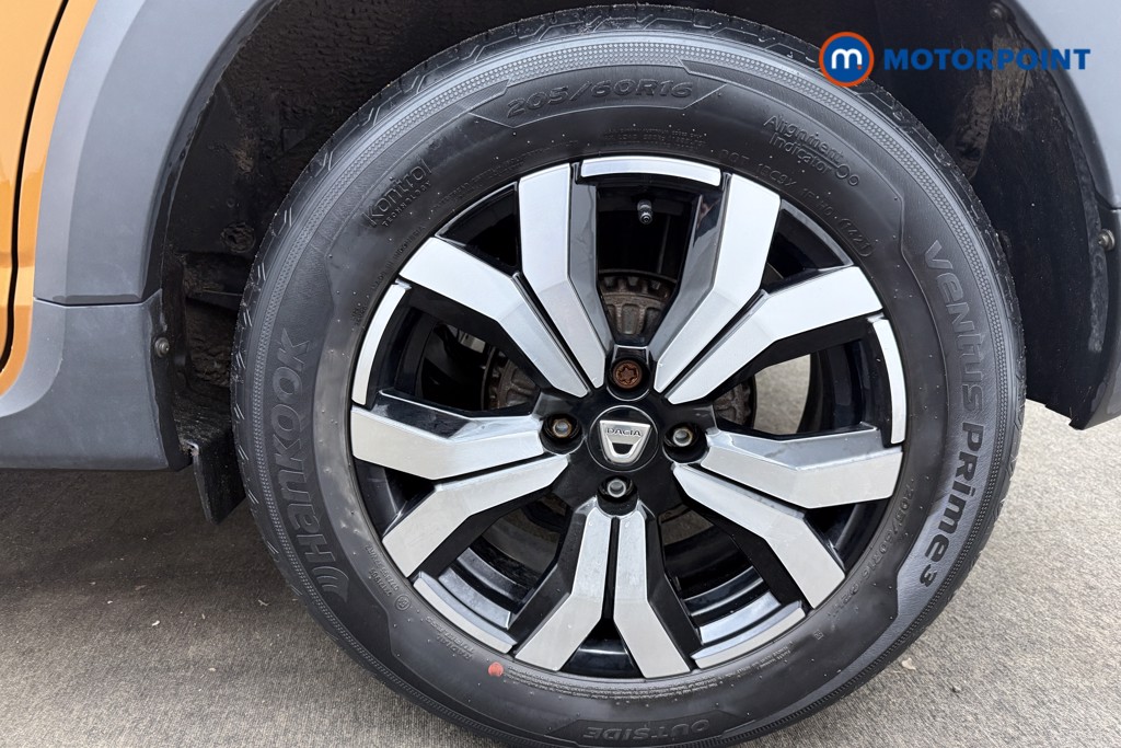 Dacia Sandero Stepway Prestige Manual Petrol Hatchback - Stock Number (1622160) - 2nd supplementary image