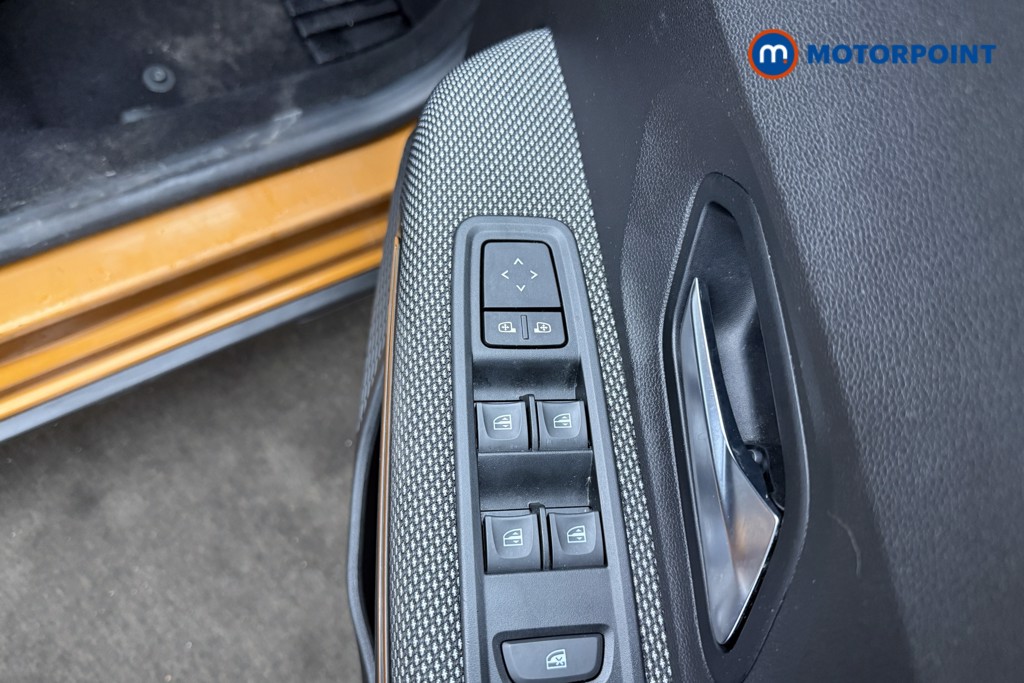 Dacia Sandero Stepway Prestige Manual Petrol Hatchback - Stock Number (1622160) - 14th supplementary image