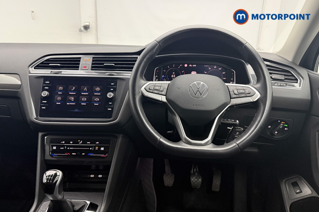 Volkswagen Tiguan Allspace Life Manual Petrol SUV - Stock Number (1622597) - 2nd supplementary image