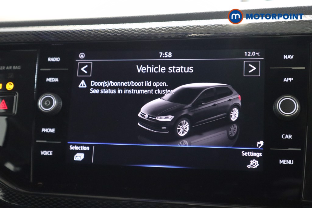 Volkswagen Polo Life Manual Petrol Hatchback - Stock Number (1623348) - 2nd supplementary image