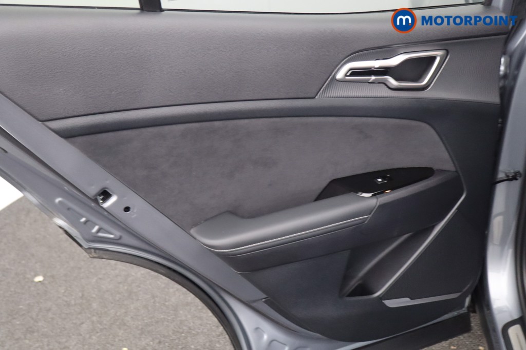 KIA Sportage Gt-Line Automatic Petrol-Electric Hybrid SUV - Stock Number (1623655) - 20th supplementary image