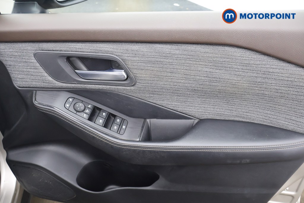 Nissan X-Trail N-Connecta Automatic Petrol-Electric Hybrid SUV - Stock Number (1623848) - 12th supplementary image