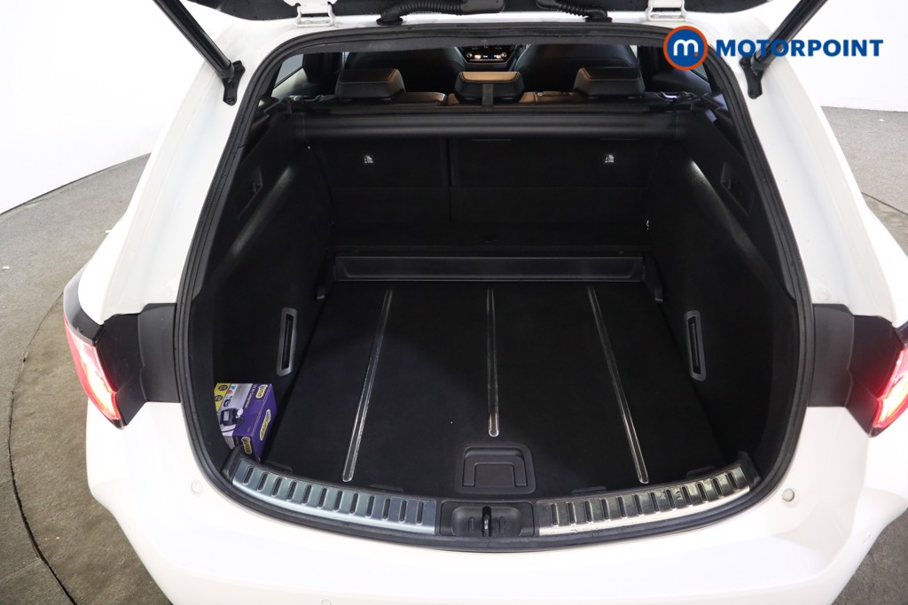 Toyota Corolla Excel Automatic Petrol-Electric Hybrid Estate - Stock Number (1624600) - 19th supplementary image